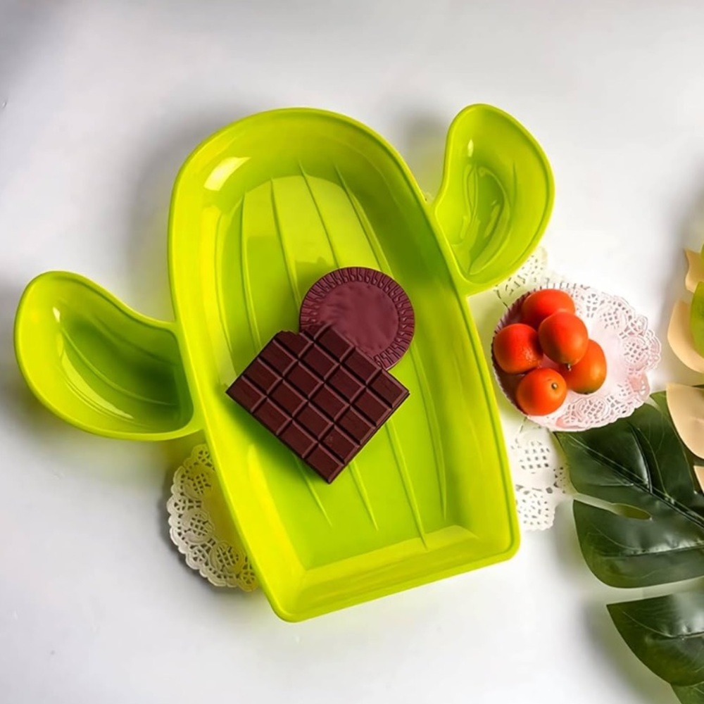 Cactus-Shaped Chip & Dip  Serving Tray